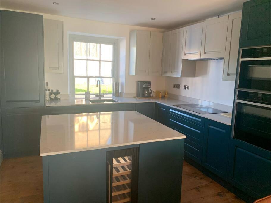 Villa Aberaeron Island House - Panoramic Harbour Views Esterno foto